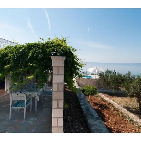 A Distinctive Holiday With Panoramic View In Selca Brac Dom wakacyjny